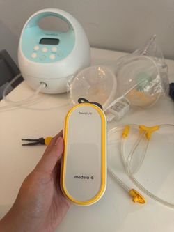 Breast pump