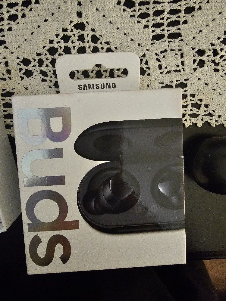 Samsung Headphones 