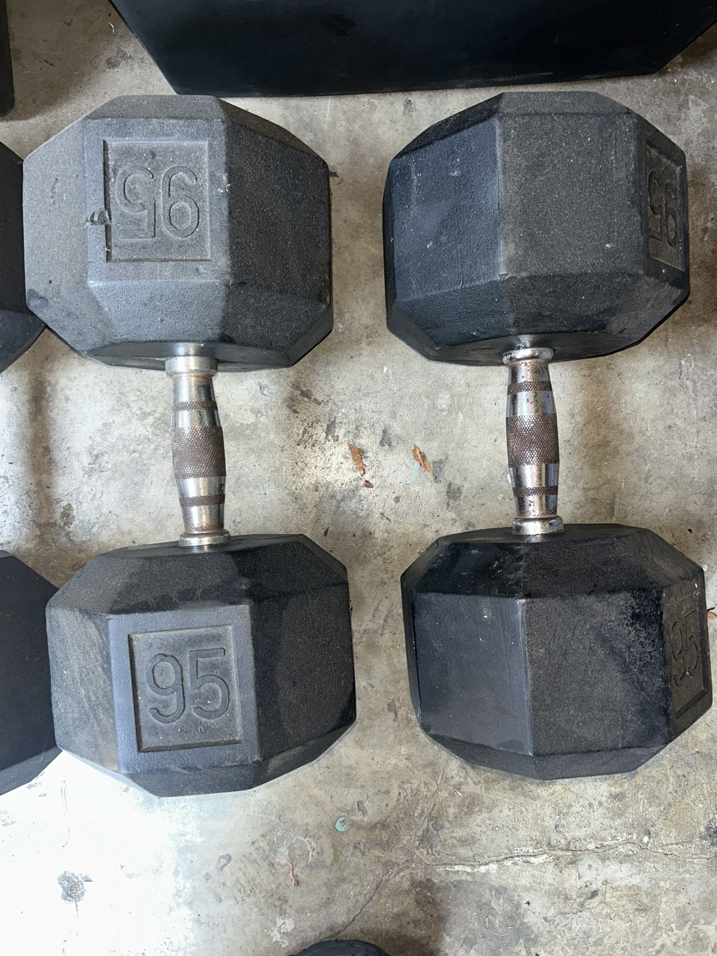 95 Lb Dumbbells Set Slight Rust On Handles
