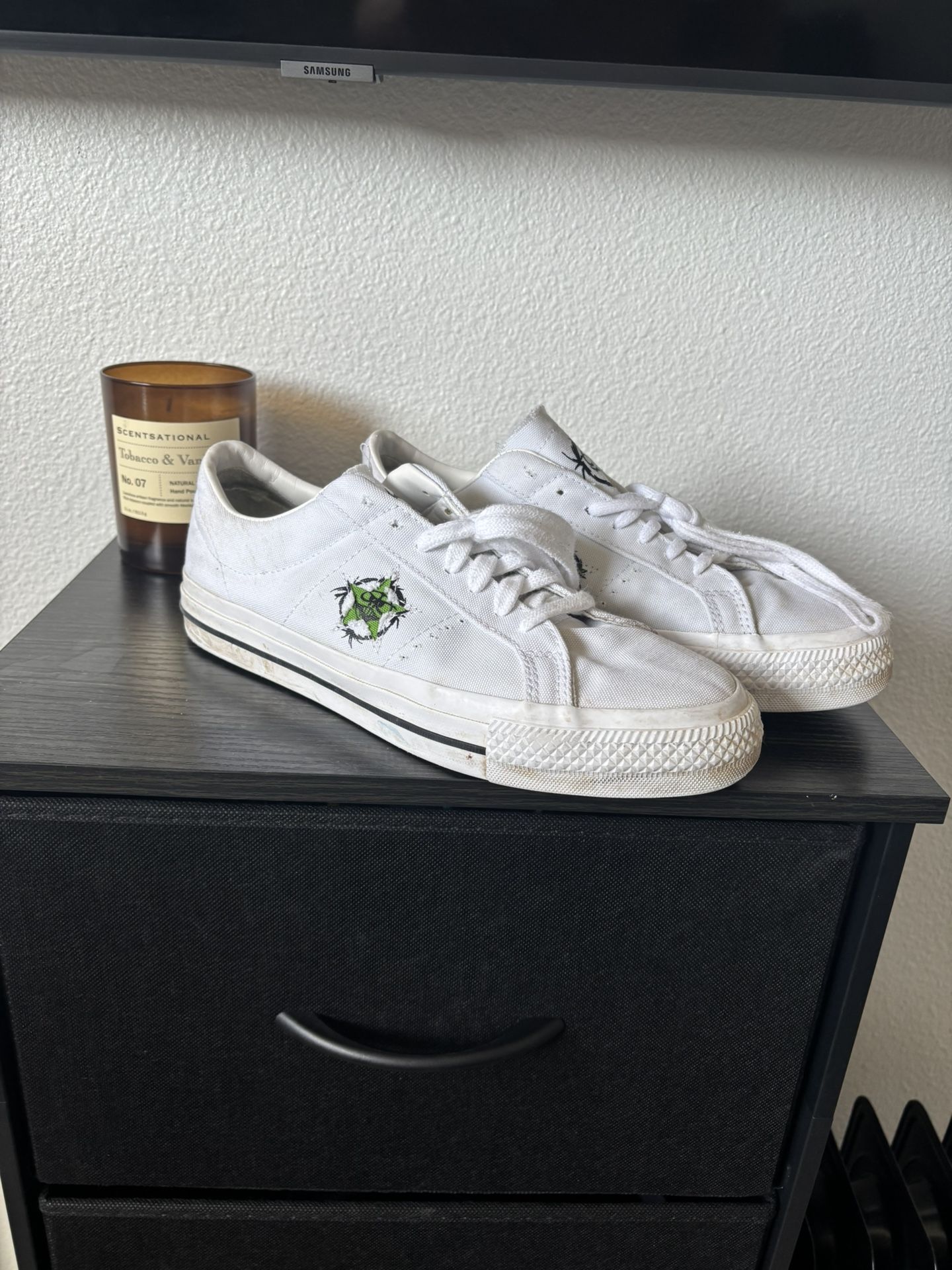 Converse One Star White Shoes Size 8