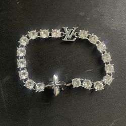 LV Diamond Bracelet 