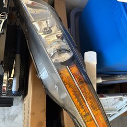 Left And Right Clean Acura TL Headlights 