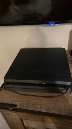 PS4 slim