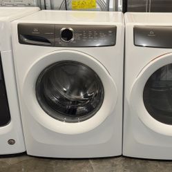 ELECTROLUX XL CAPACITY WASHER DRYER ELECTRIC SET FREE DELIVERY 