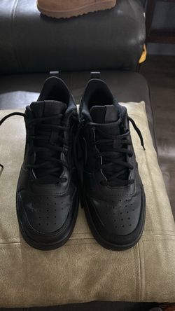 Nike black shoes size 6Y $40