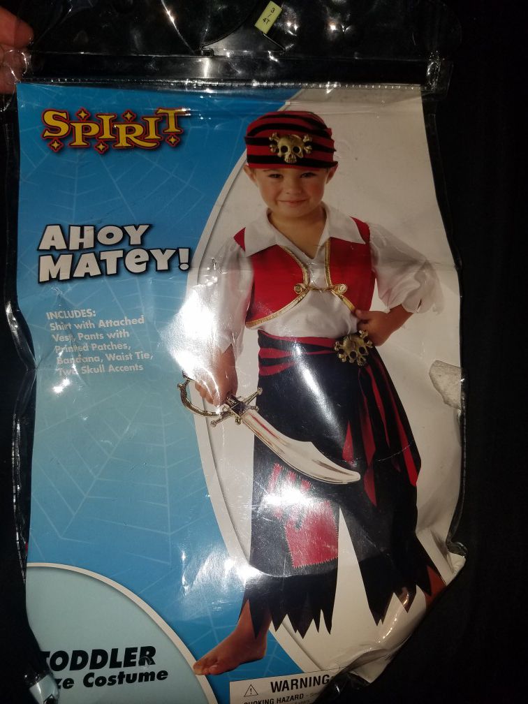 Pirate costume size 3t - 4t