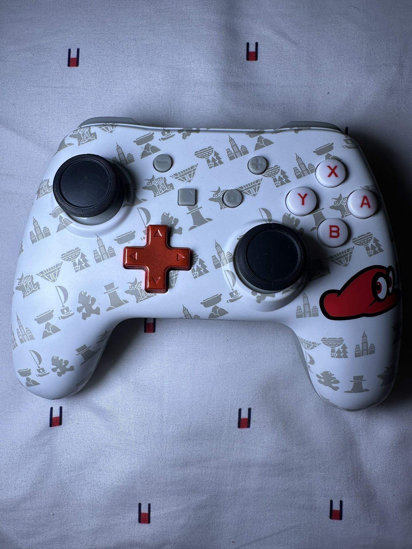 Nintendo Switch Super Mario Bros. Odyssey Cappy Edition Wired Game Controller
