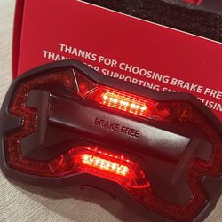 Brake Free Motorcycle Helmet Smart Light Black