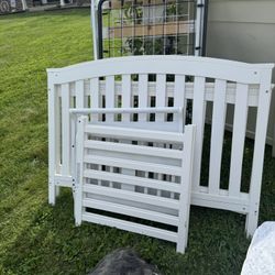 White Baby Crib 