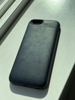 iPhone 7 Mophie charging case