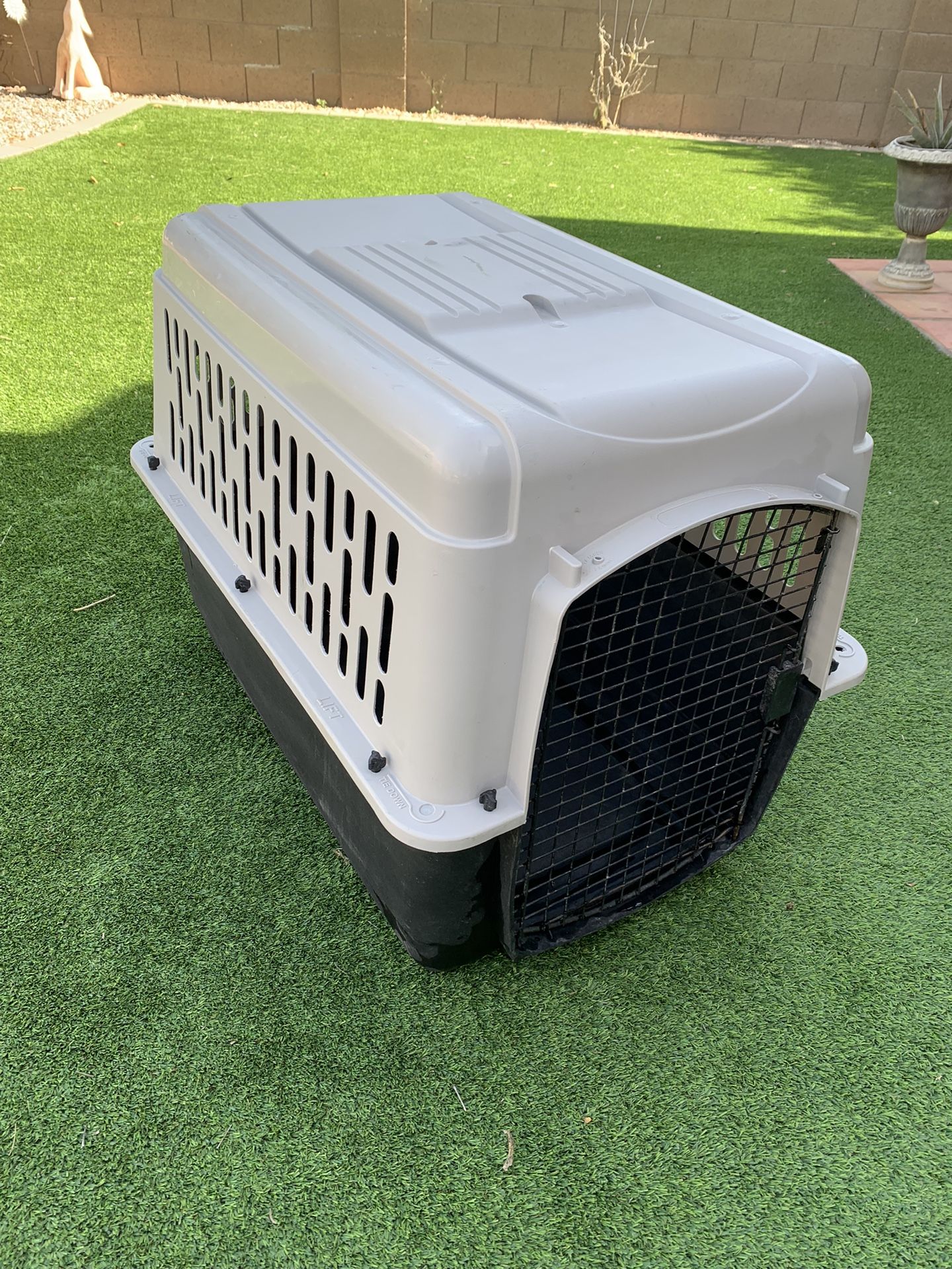 Large Dog Crate 