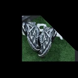 Balenciaga Track/runner Dm For More Info