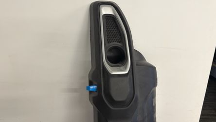 Jeep 4xe bumper face / skid plate / inner impact beam with blue tow hooks