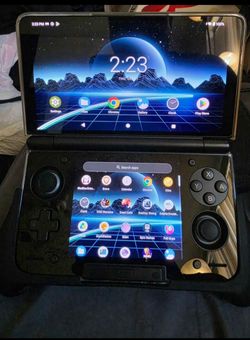 AYN Thor Pro (12 GB Ram, 256 GB Internal Storage, 1 TB Micro SD, Case, and Charger)