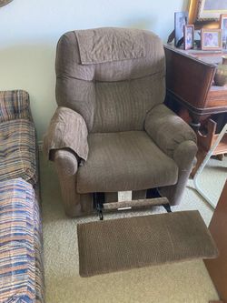 Set of 2 recliners