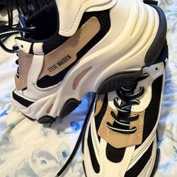 Steve Madden Size 9.5 Use Like New 