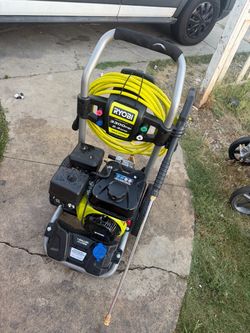 RYOBI 3300 PSI 2.4 GPM Cold Water Gas Pressure Washer with 212cc Carb Compliant Engine