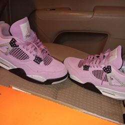 Jordan  4 Retro