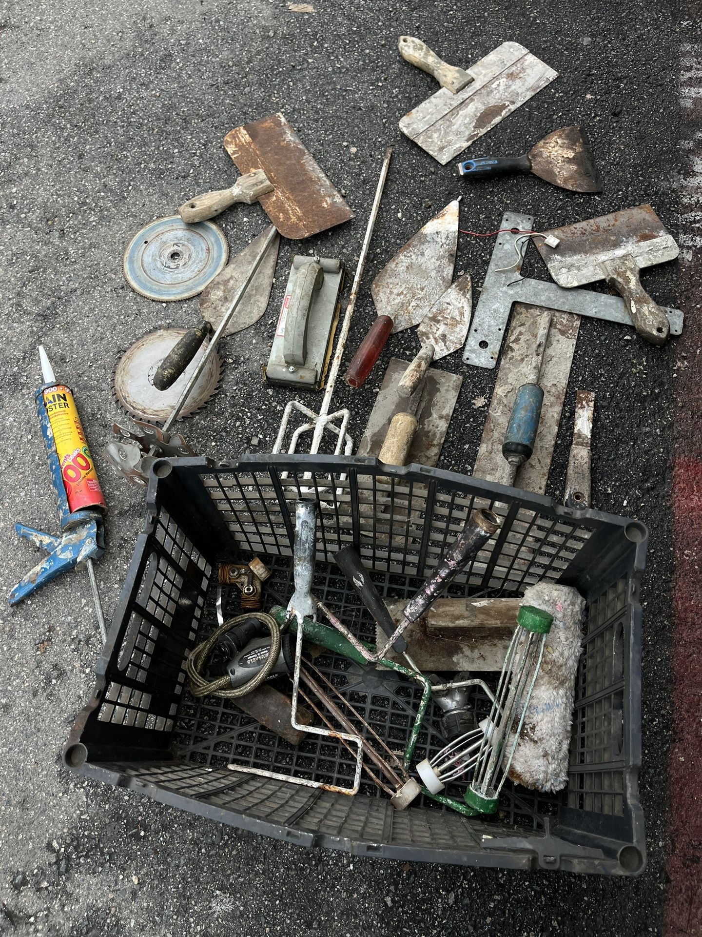 CONSTRUCTION TOOLS LOT