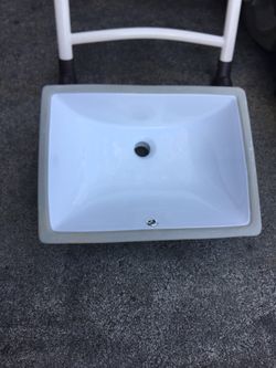 Bathroom sink