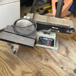 Delta Shop Master -Belt Sander 