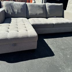 Light Gray Tufted Sectional W Storage 