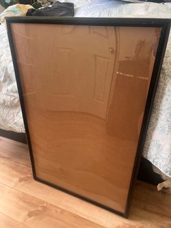 Poster frame