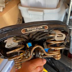 Schwinn Seat