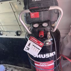 Husky Portable Air Compressor 200 Psi