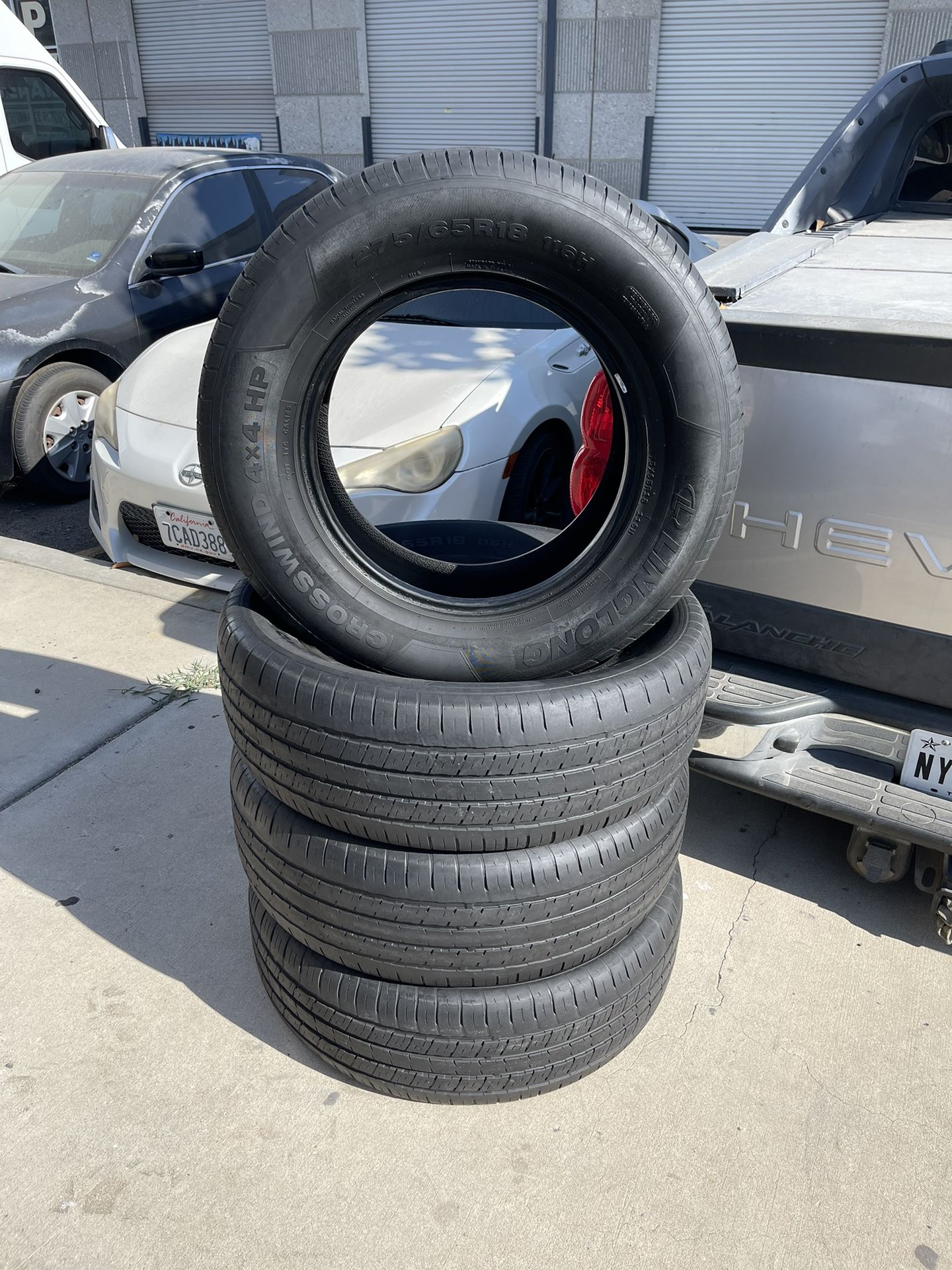 275/65/18 Used Tires