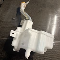 Used OEM Subaru Toyota Windshield Fluid Reservoir 