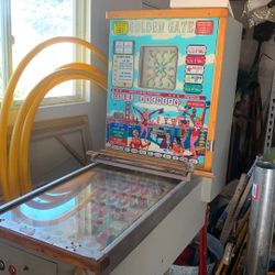 Vintage Pinball Machine 