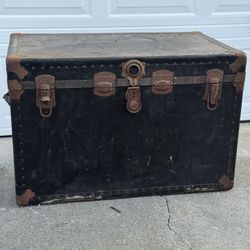 Antique chest