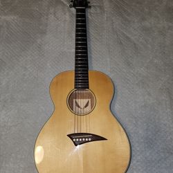 Dean Traveler 3/4 Guitar 