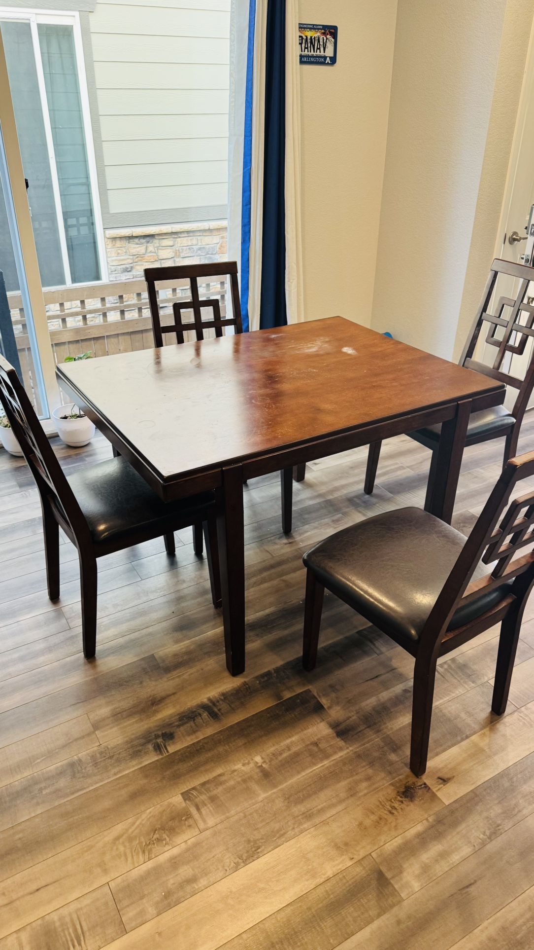Used - Solid Wood Dining Table Set ! 4 Chairs Included !