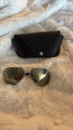 Rayban aviators with cover