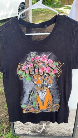 GUESS Tee