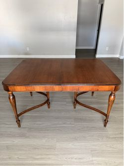 100% Solid Wood Dining Table