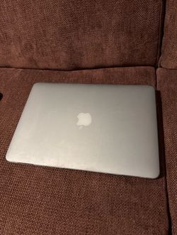 2017 Macbook Air 121 GB