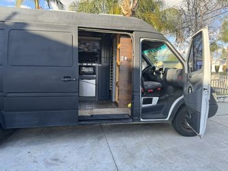 2003 Mercedes Sprinter Van Conversion