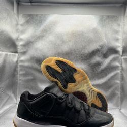 Air Jordan 11 low 72-10