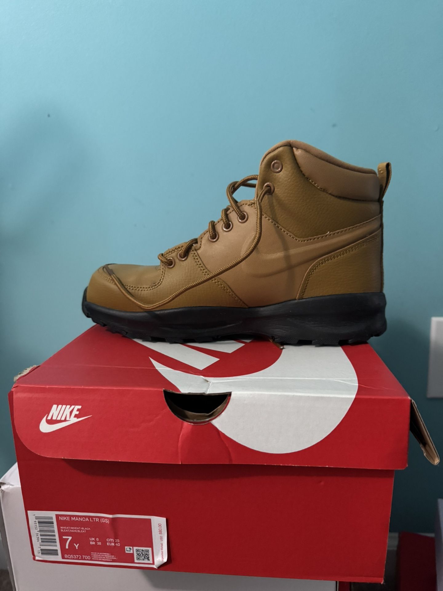 Boys Nike Manoa Leather Boots