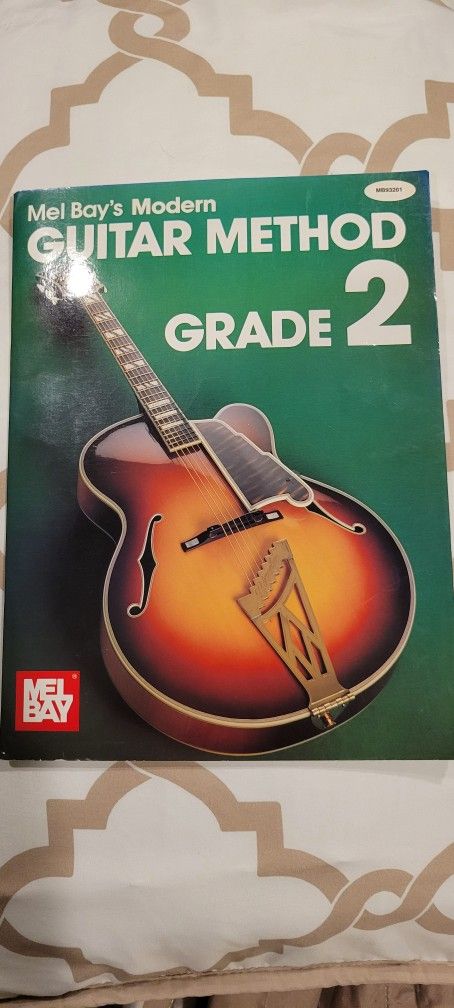 Mel Bay Modern Guitar Method Study Book