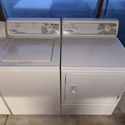 SpeedQueen Commercial Washer And Dryer Set