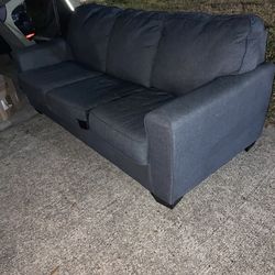 Garage sale 8719 Bellaire 77036, 3/1 8am- ?, ‘  n msg later. Dining Table N 4 Chairs , n much more