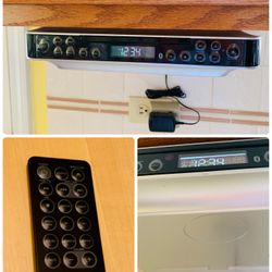 iLive Bluetooth Under Cabinet Radio (FM) CD Player and MP3 Player, Bluetooth, USB, AUX in, MP3, CD, Music System with Kitchen Timer