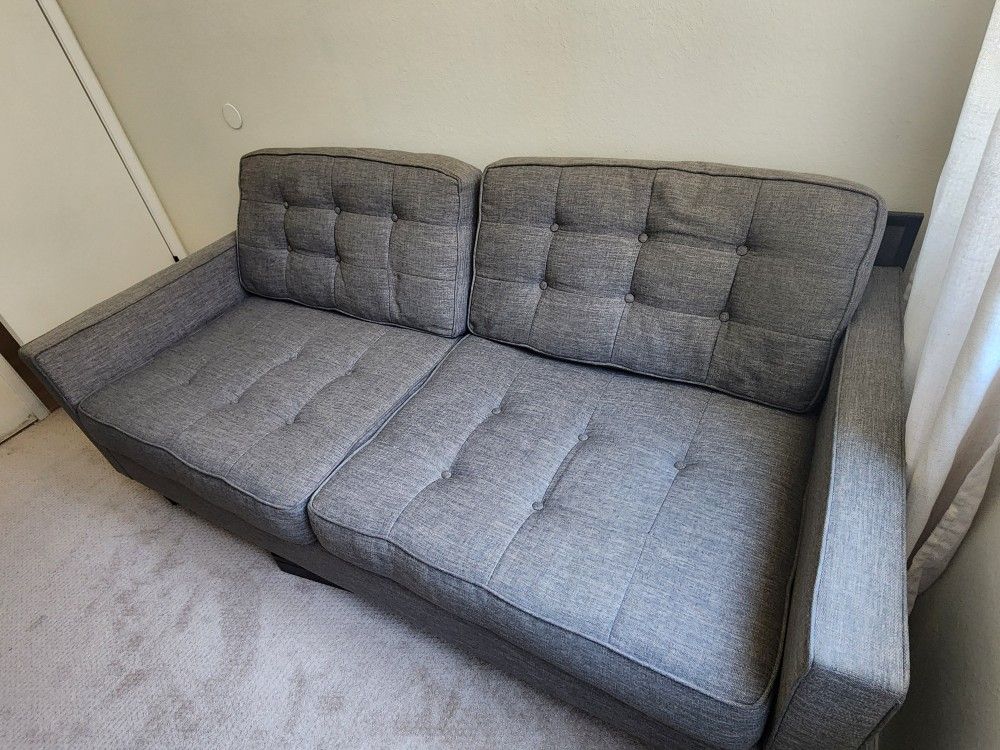 Tufted Loveseat