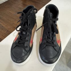 Burberry Shoes Kids