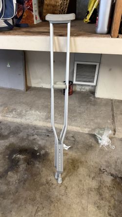 Crutches 5’10” To 6’6”