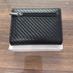 Modern Carbon Fiber Textured Wallet
